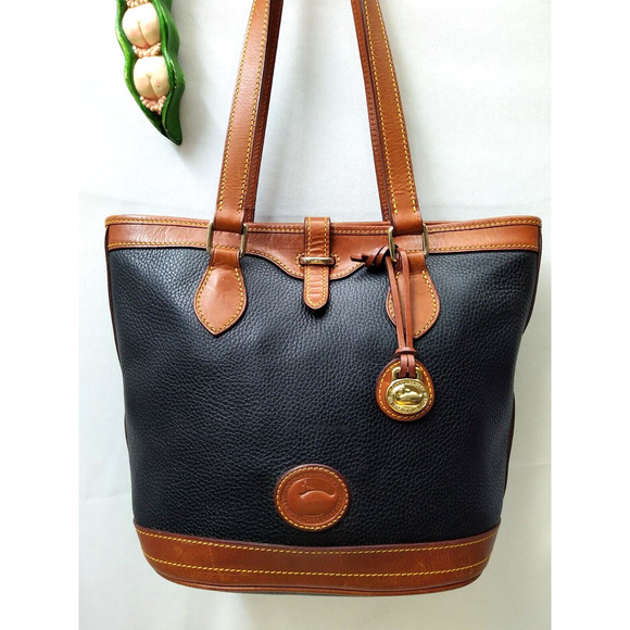 Dooney & Bourke Black Pebbled Leather Double Handles Tote Shoulder Bag - Picture 1 of 15